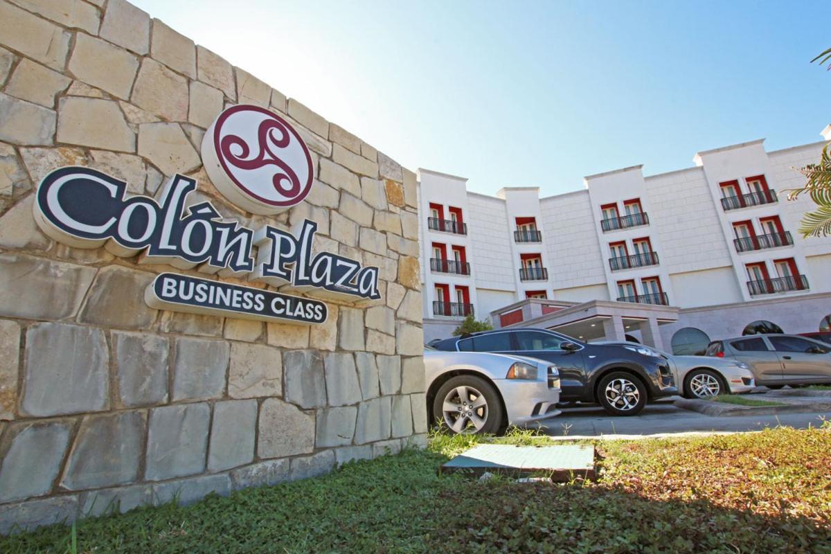 Hotel Colon Plaza Business Class Nuevo Laredo Zewnętrze zdjęcie